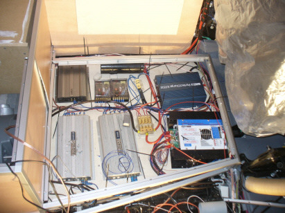 wer kennt sich hier auer Dieter aus?